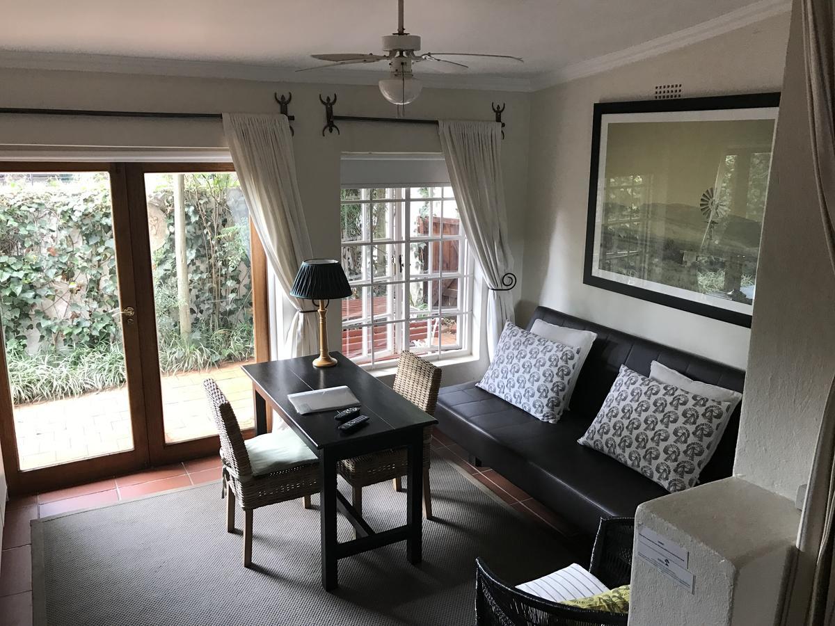 Waterfall Cottages Johannesburg Bagian luar foto